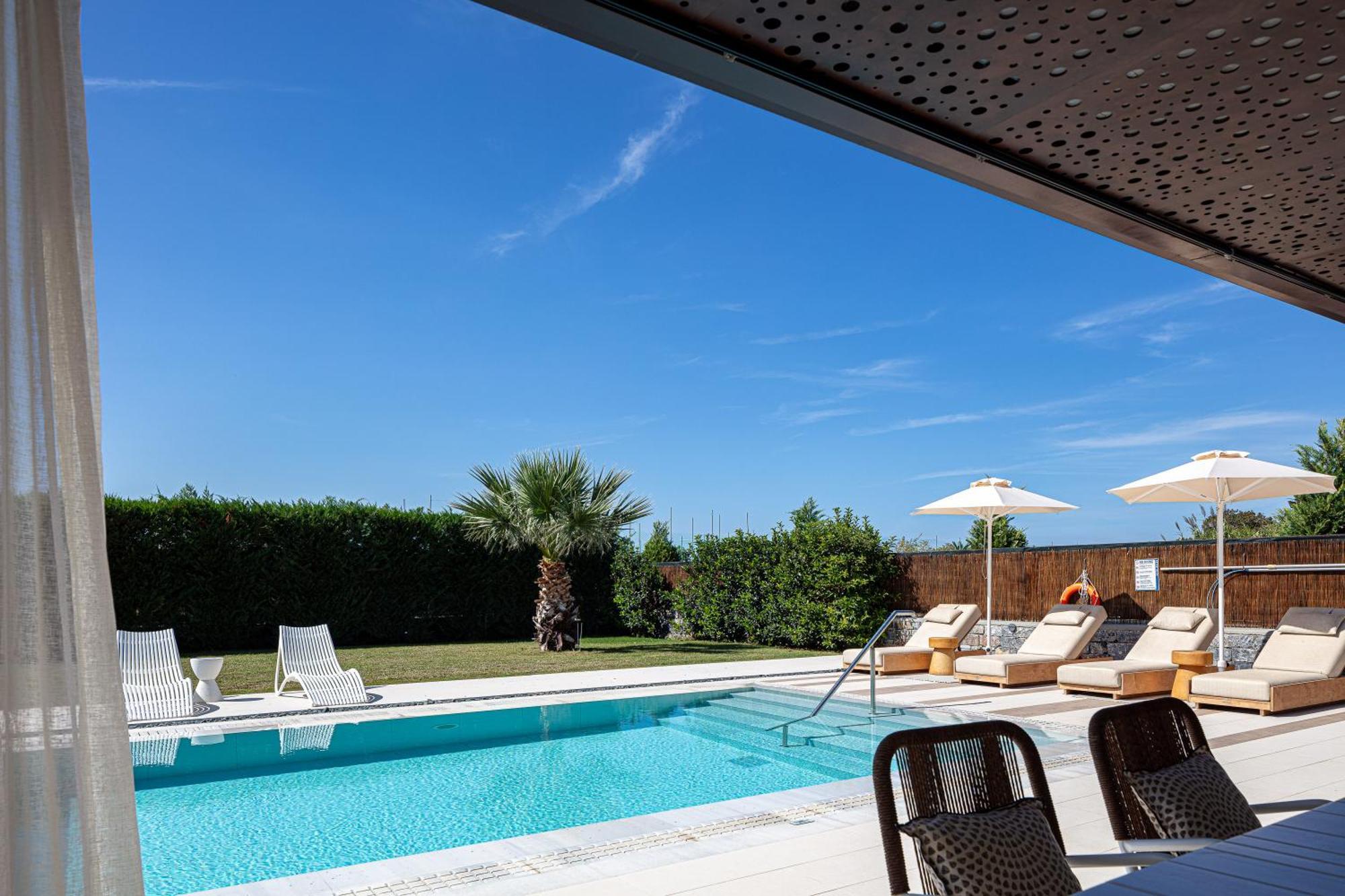 Terrazzo Luxury Villas Пигианос Кампос Экстерьер фото